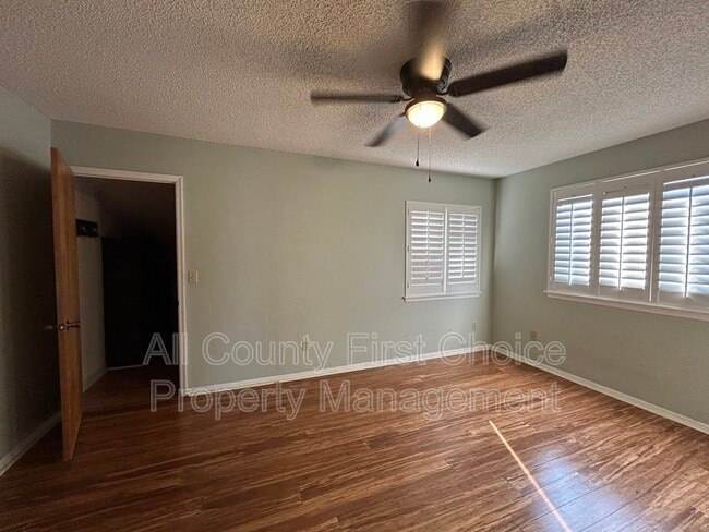 Building Photo - 9650 Tara Cay Ct