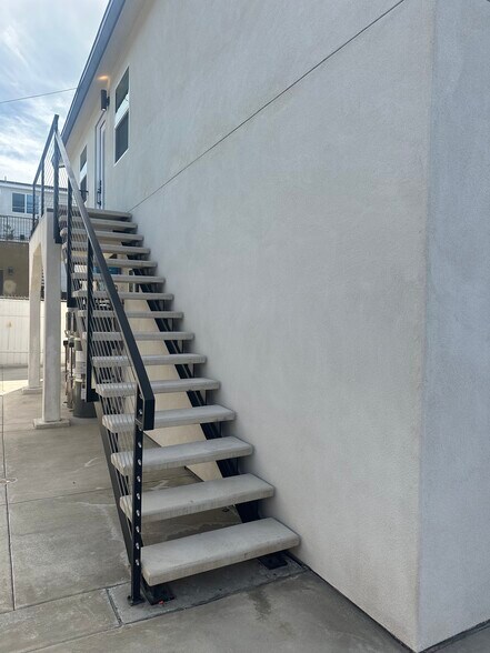 Building Photo - 3779 Logan Ave