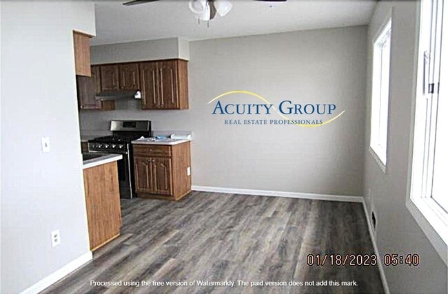 Building Photo - 3BR, 2BA Townhome for Rent