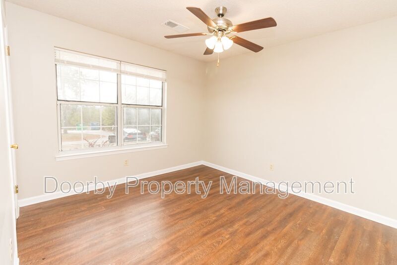 Building Photo - 16 Indigo Ln