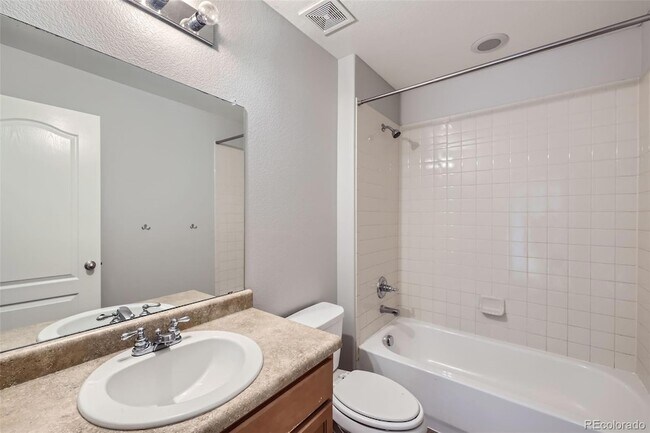 Building Photo - 6047 S Jamestown Way