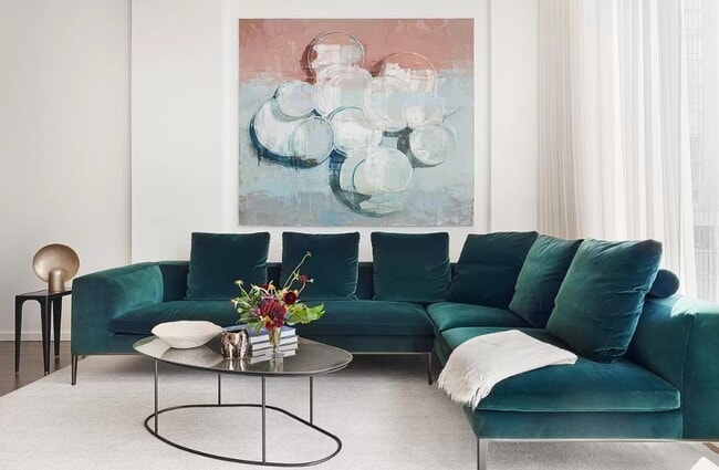 Building Photo - 570 Broome St