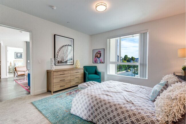 Building Photo - Unit Type: D2 Penthouse | 2 Bedroom + Loft...