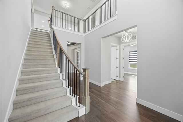 Building Photo - 920 Moon Deck Trl