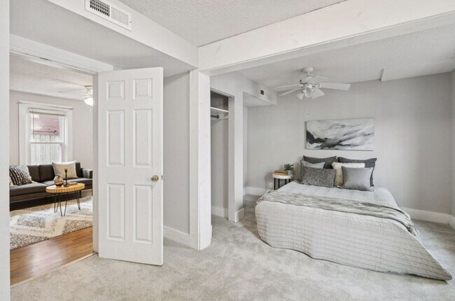 Building Photo - 1504 4th St NE