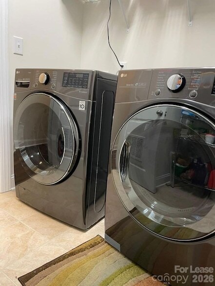 Building Photo - 10359 Paper Birch Dr