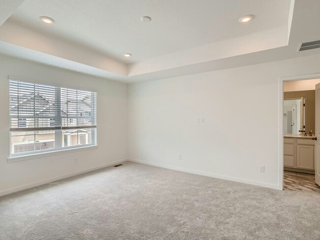 Building Photo - 8997 Borrowdale Ln