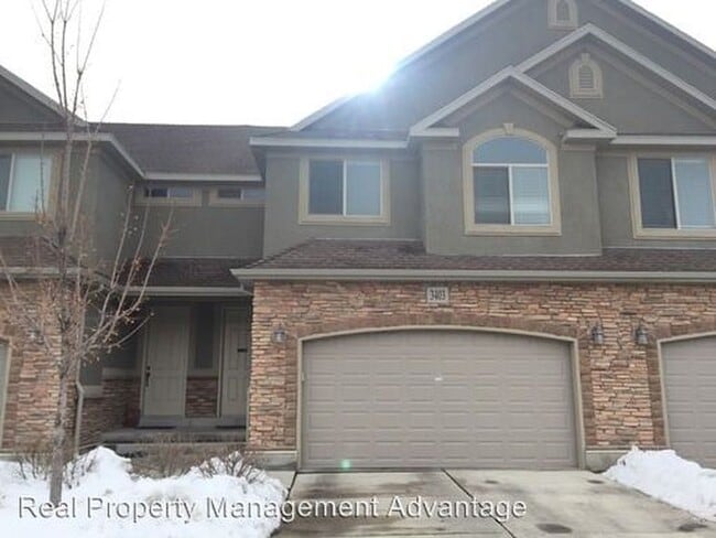 Primary Photo - Gorgeous 3 Bed/3.5 Bath Home!!!