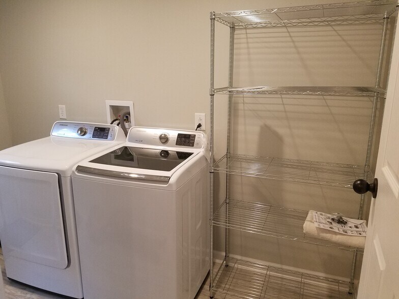 laundry room - 1311 23rd St