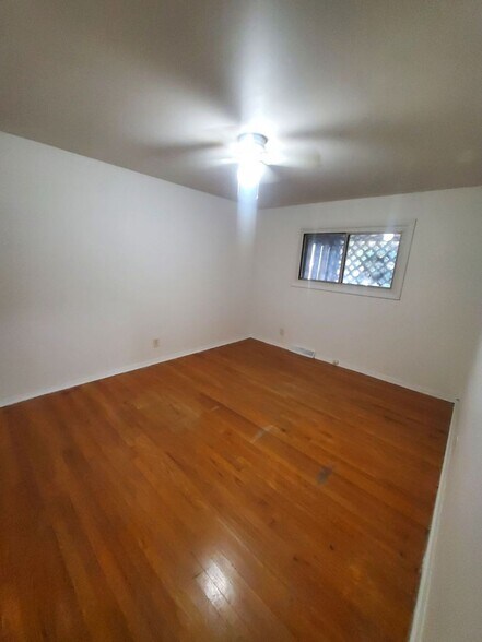 Building Photo - 4454 S 14th St