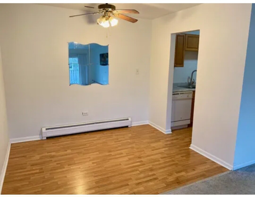 Building Photo - 869 Trace Dr