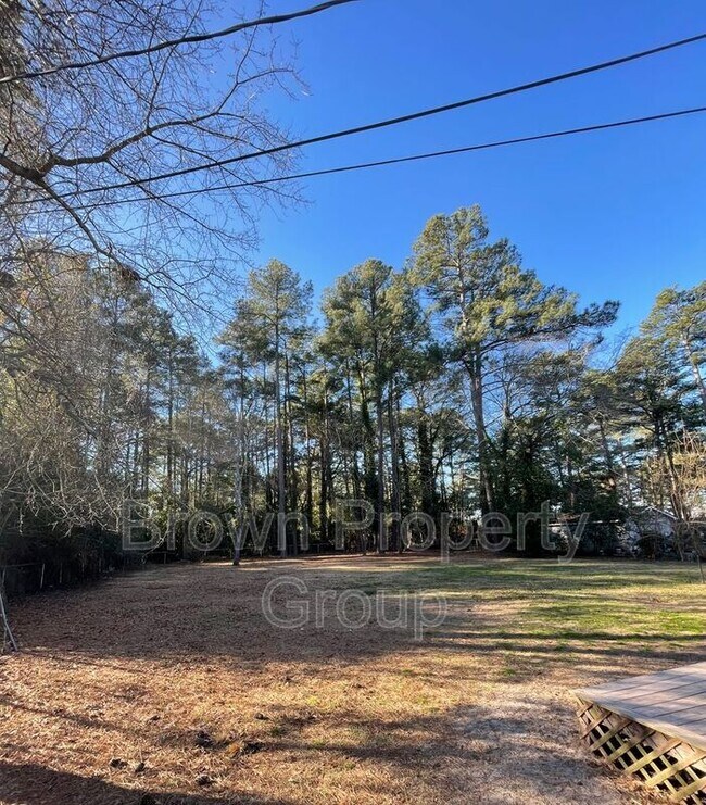 Building Photo - 7517 Kisco Dr