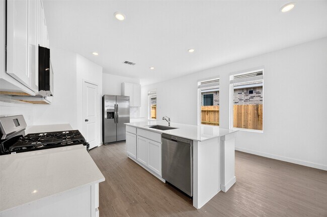 Building Photo - 26123 Sea Rosemary Ln