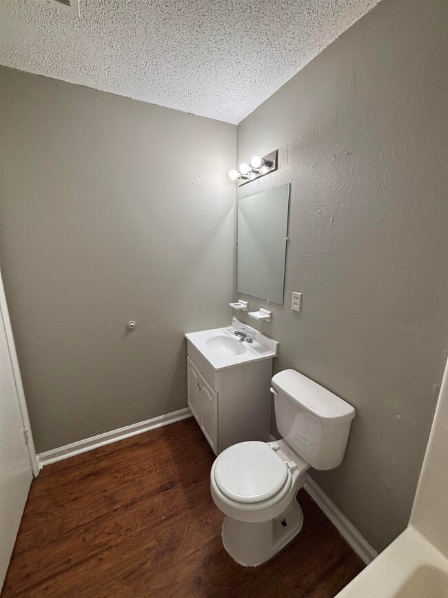 Building Photo - 4450 Arnold Cove