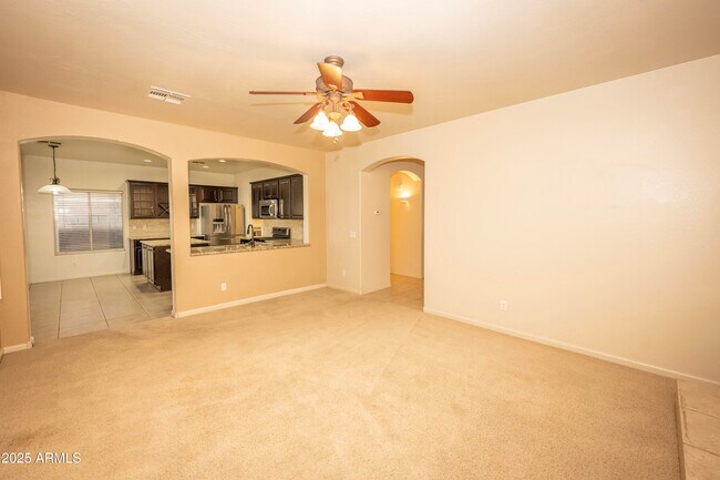 Building Photo - 42920 N Raleigh Ct