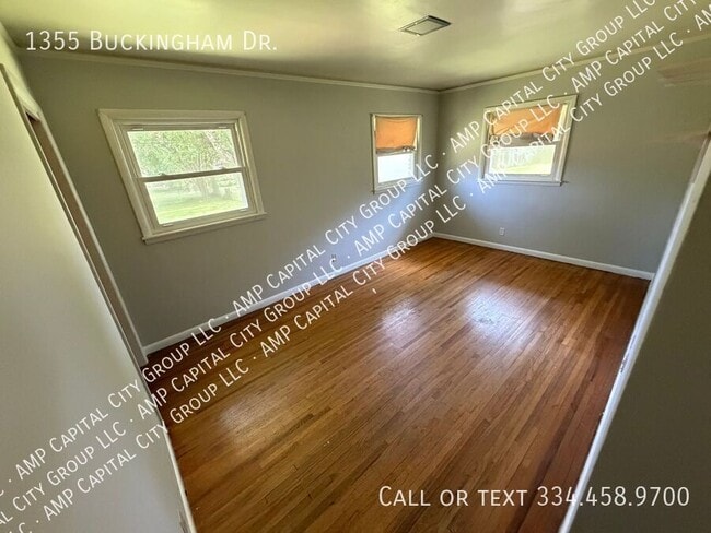 Building Photo - 1355 Buckingham Dr