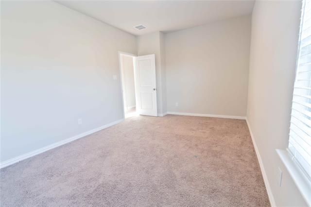 Building Photo - 8635 Edgemere Dr
