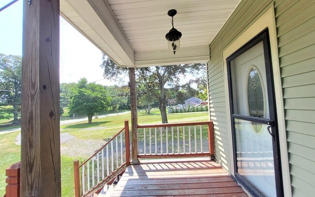 Building Photo - 351 Harriman Heights Rd