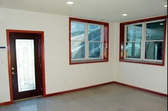 Building Photo - 1083 Mile Square Rd