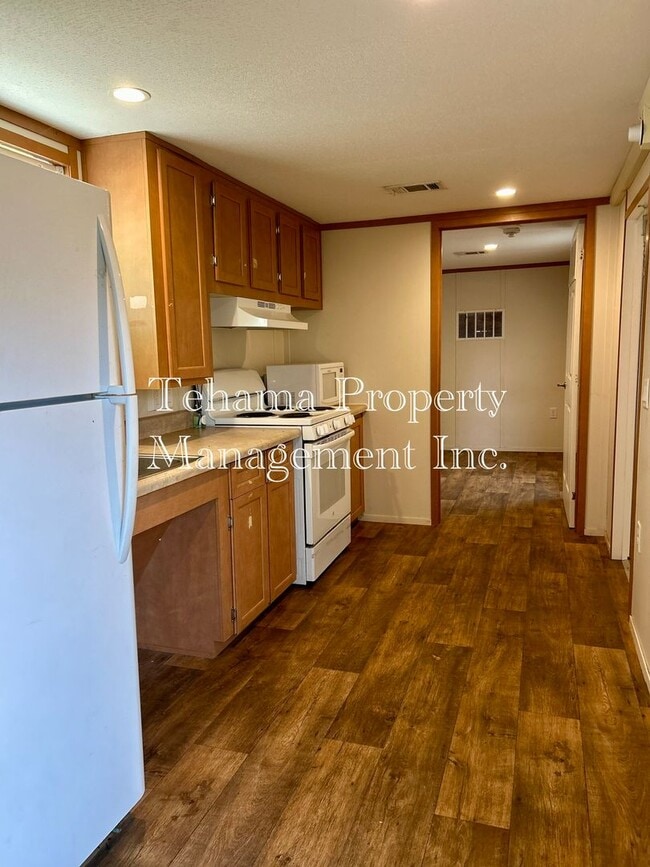 Building Photo - 11885 Craig Ave