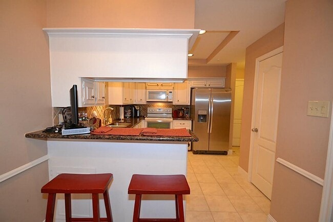 Building Photo - 15040 Kimberley Ct