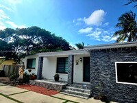 Building Photo - 14900 NW 9th Ct