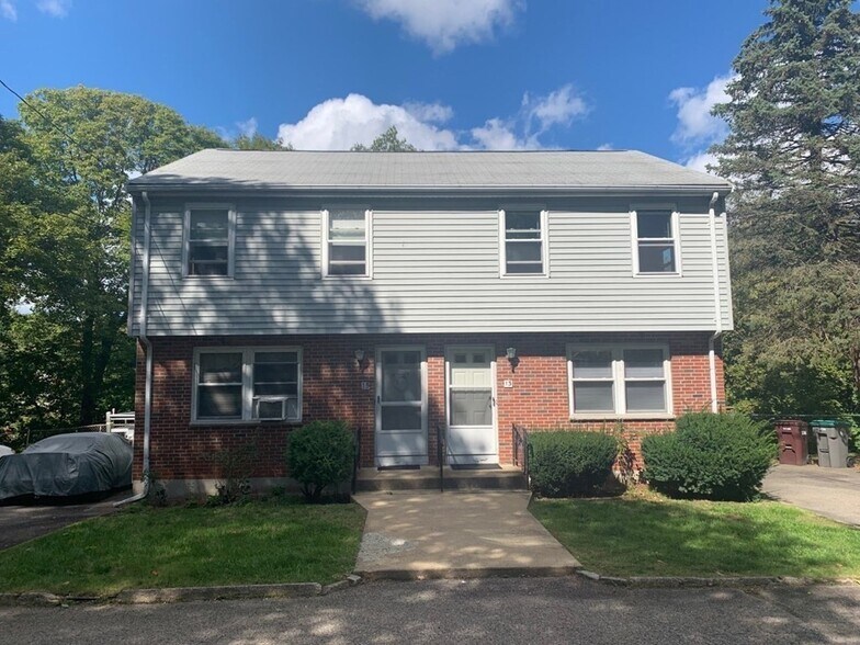 Primary Photo - 13 Aiello Dr