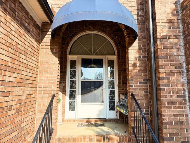 Building Photo - 224 Trotters Ridge Ln