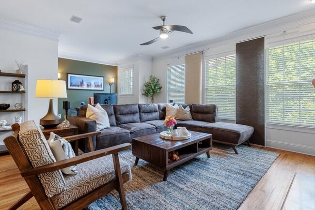 Building Photo - 1441 Ashford Creek Cir NE