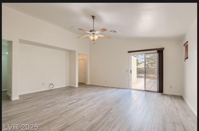 Building Photo - 10354 Spider Rock Ave