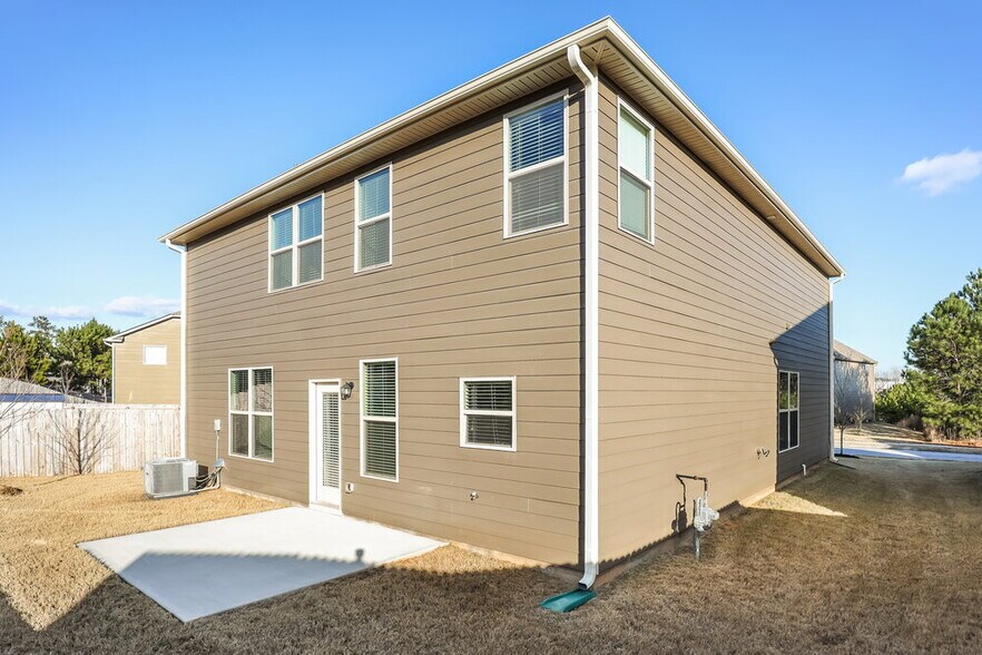 Building Photo - 5259 Cantbury Way
