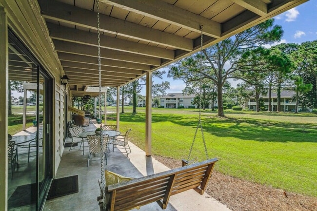 Building Photo - 125 Sunset Bay