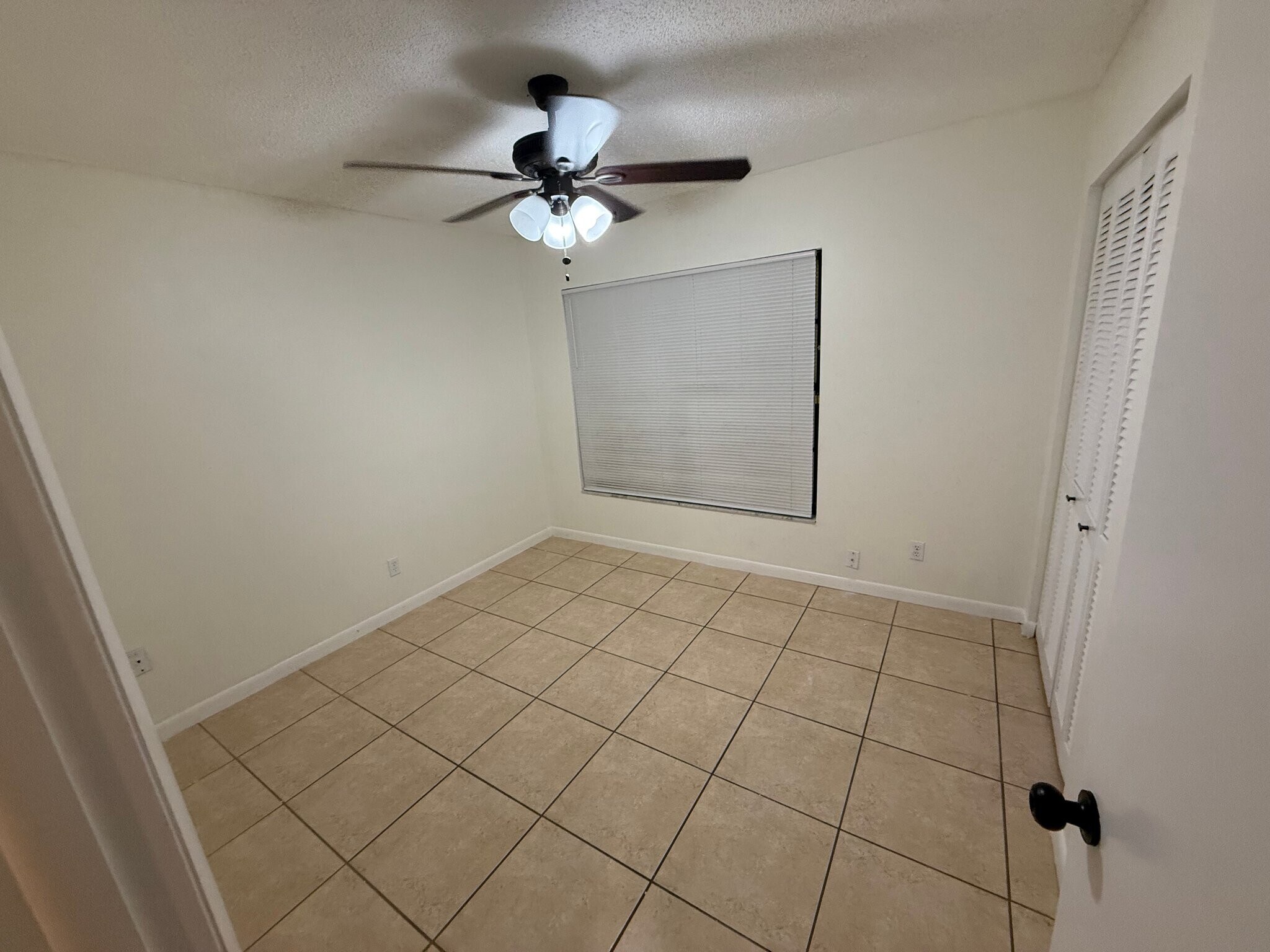 Building Photo - 4404 Rockcrest Cir