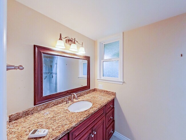 Building Photo - 4 Bedrooms | 2 Bathrooms | 1,574 Sq Ft | Single-Family Home