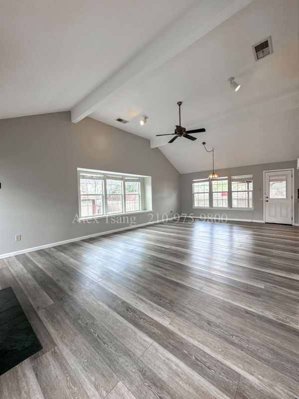 Building Photo - 6419 Chimney Nest