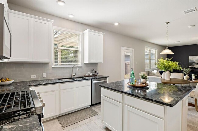 Building Photo - 3605 Talladega Trce