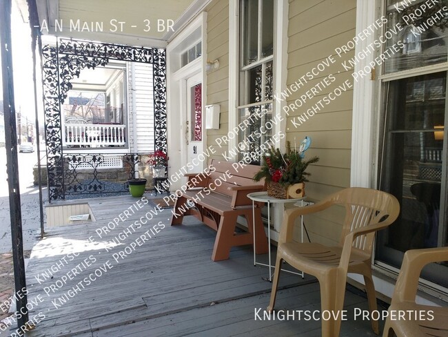 Primary Photo - Beautiful, large historic home with origin...