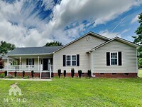 Building Photo - 104 Carrington Dr
