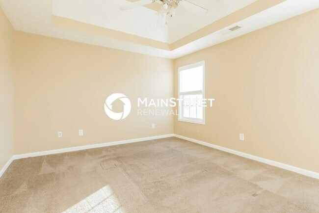 Building Photo - 3 Bedroom Pet-Friendly Home in Douglasville, GA with Main Street Renewal