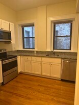 Building Photo - 1471 Beacon St
