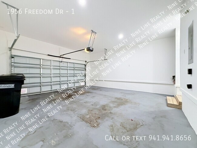 Building Photo - 1956 Freedom Dr