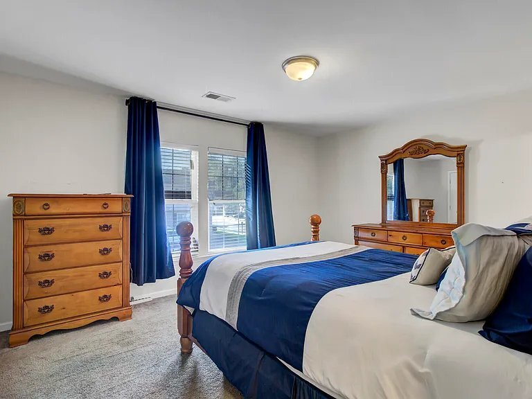 Building Photo - 1052 Lexi Ct