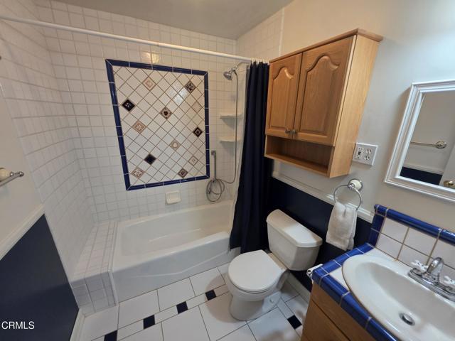 Building Photo - 3154 Del Vina St