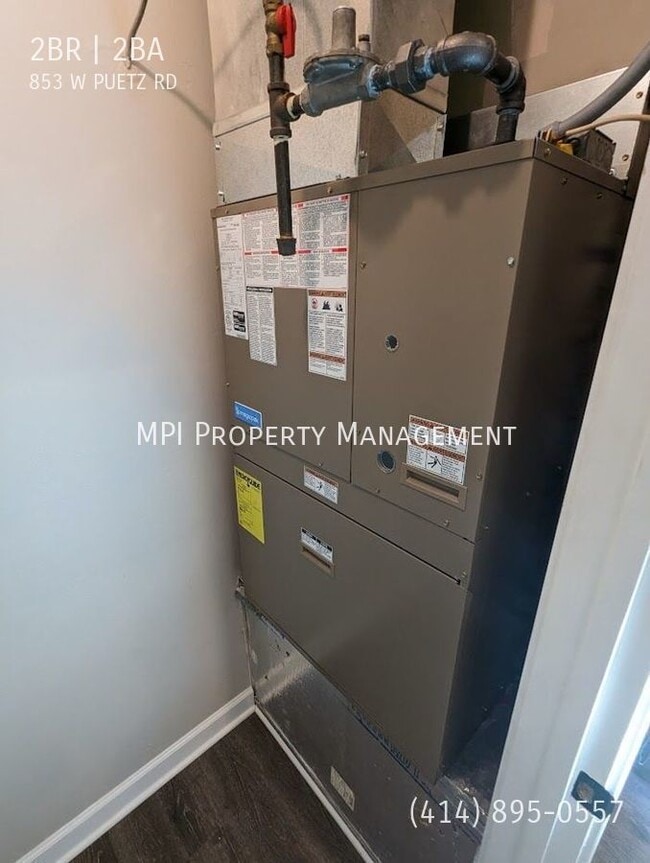 Building Photo - 853 W. Puetz Road - 2 Bedroom, 2 Bathroom ...