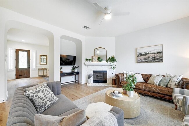 Building Photo - 7721 Haggans Ln