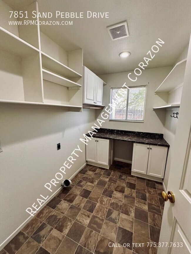 Building Photo - 7851 Sand Pebble Dr