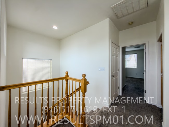 Building Photo - 3 Bedroom 2 bath Home in Natomas