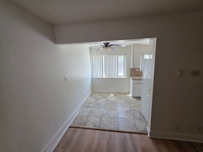 Building Photo - Discover 3528-3538 Agate in Santa Clara Open House Sunday August 2nd from 12noon-3pm