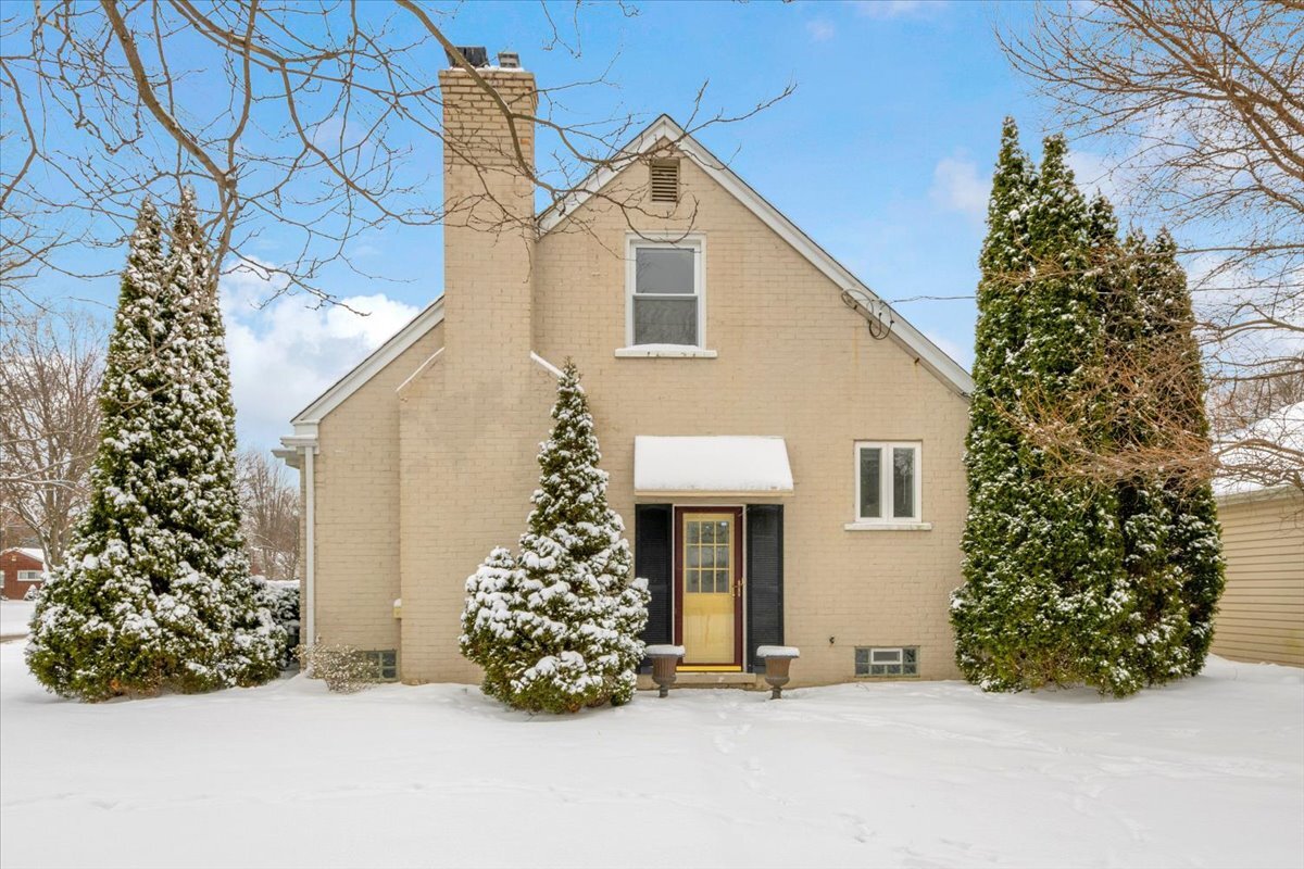 Building Photo - 2299 W Lincoln St