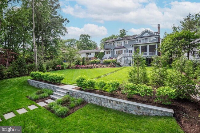 Building Photo - 5600 Brite Dr